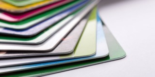 belg-heeft-niet-genoeg-aan-een-bank.jpg